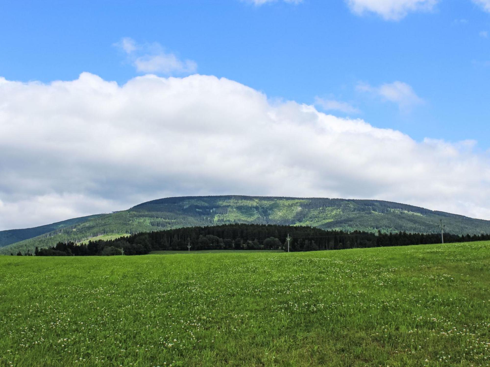 Hill 57 By Interhome Cista (Hradec Kralove)